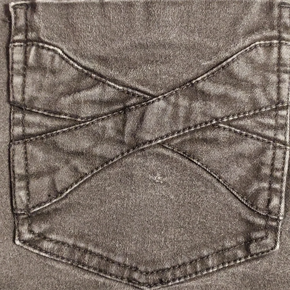 Royal Bones by Daang Goodman Split Black & White Chevron Jeans Size 17 - Picture 8 of 10